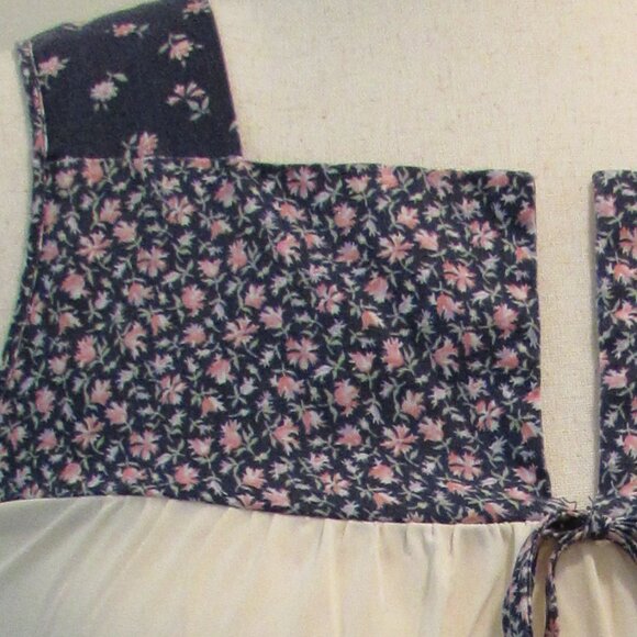 Vintage Sears JR Bazaar White Sheer Nylon/Blue Floral Trim Maxi Nightgown - Picture 7 of 15